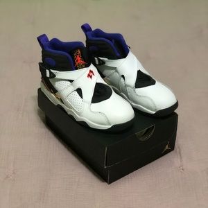 Children’s Jordan Retro 8s